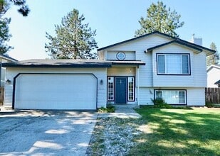 Building Photo - 9663 N Ptarmigan Dr
