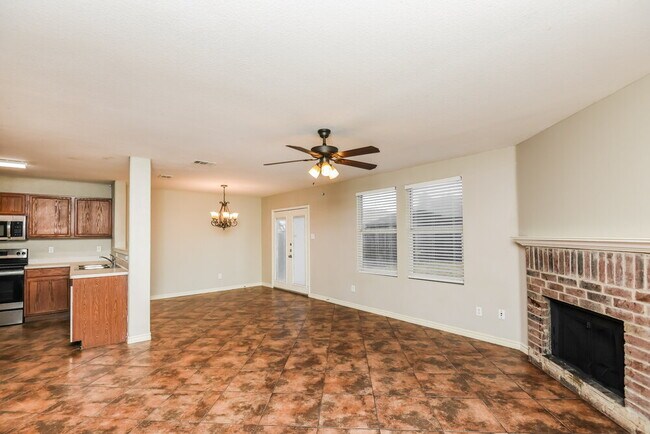 Foto del edificio - 517 Creekbend St