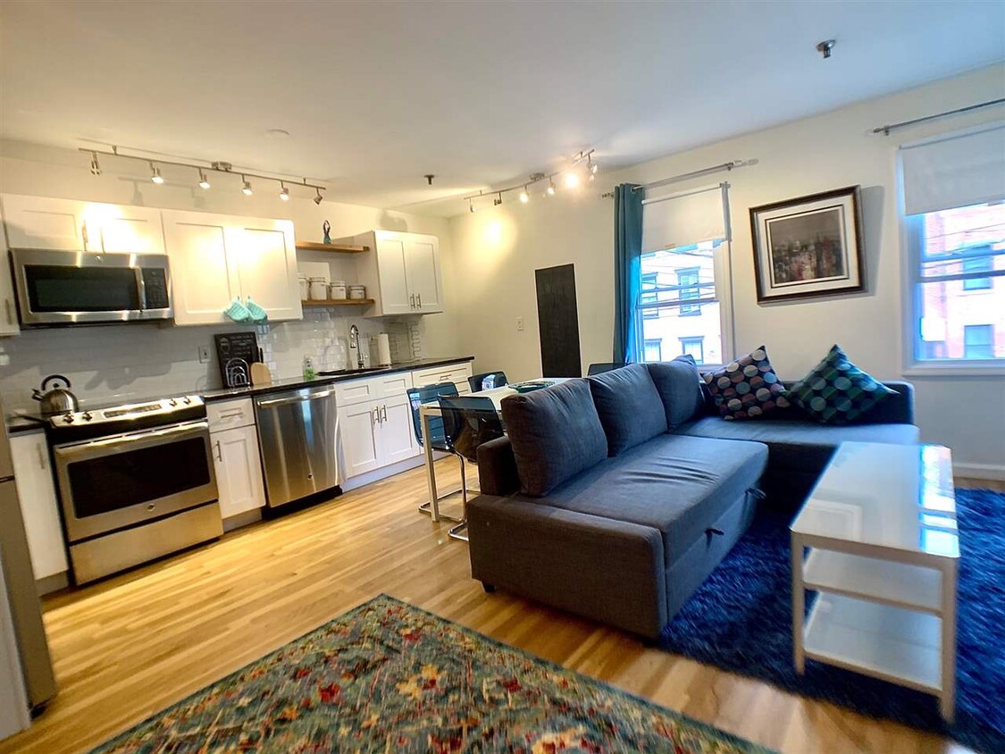 Foto principal - 318 Park Ave