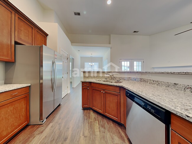 Building Photo - 161 Willow Point Cir