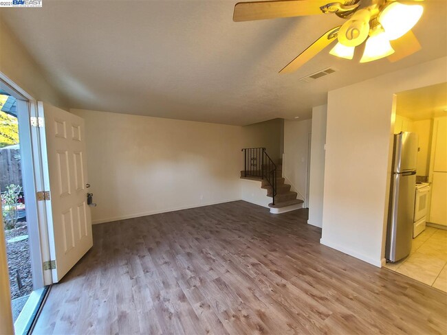 Building Photo - 4407 Fairlands Dr