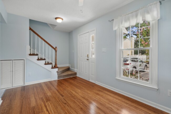 Foto del edificio - 3008 Church St