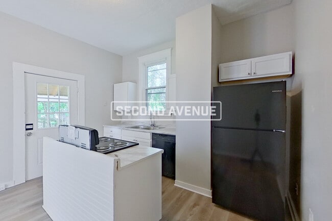 Building Photo - 649 S 41st ST
