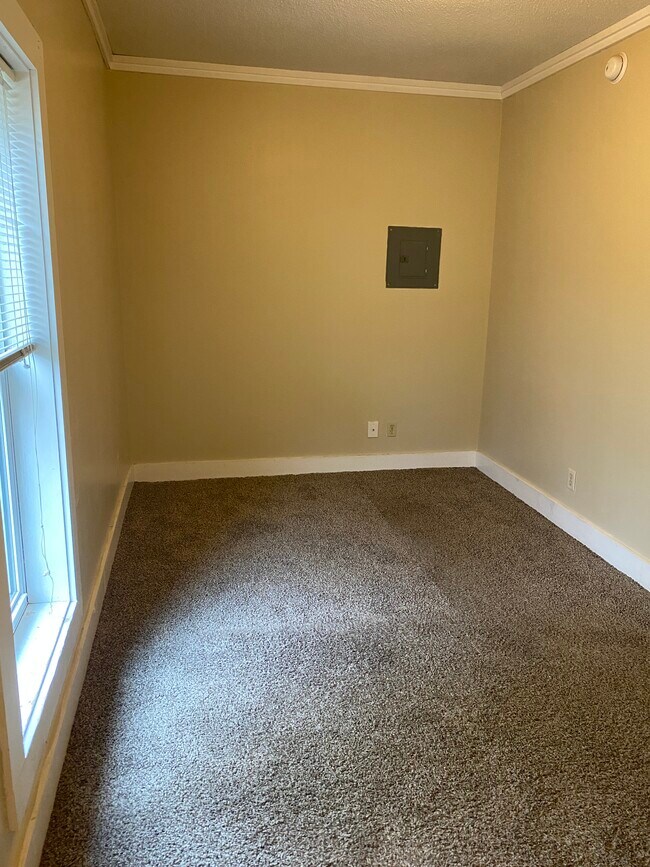 Foto del edificio - 16 S 19th Ave E