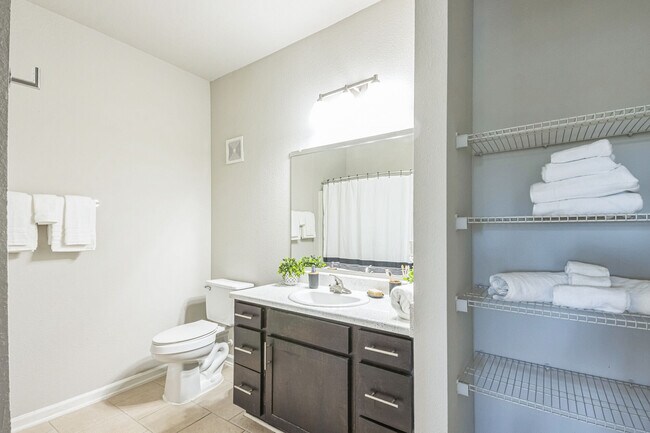 Foto del edificio - Villas at Colt Run Apartments