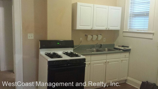 Building Photo - 4905 N Central Ave