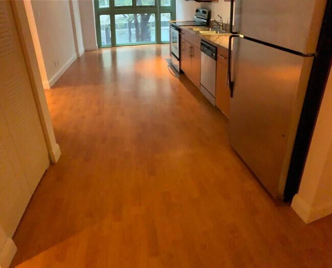 Foto del edificio - 111 E Flagler St