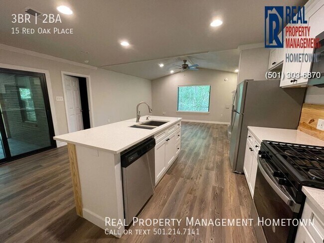 Building Photo - Beautiful Newly Remodeled 3-Bed 2-Bath Mau...