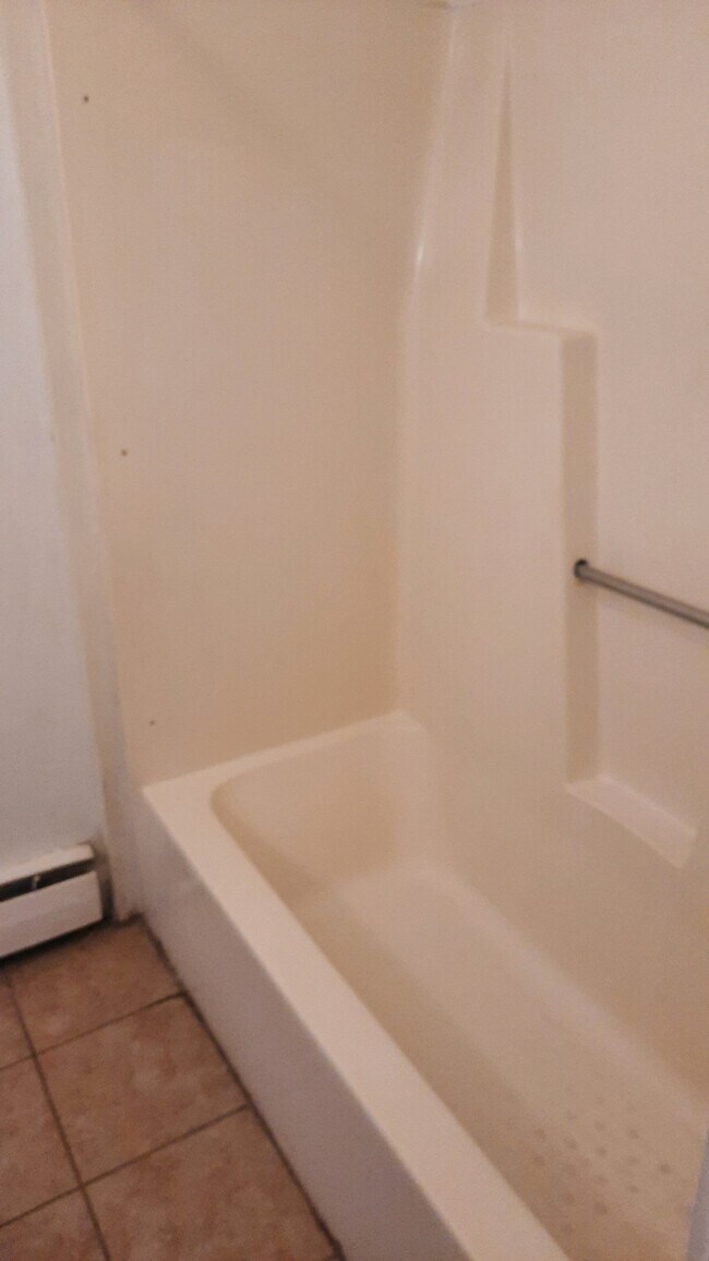 Foto del edificio - 1395-1399 US-44