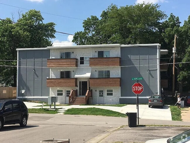 Building Photo - KCK Apartments