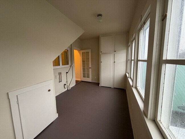 Foto del edificio - 64 N Stewart St
