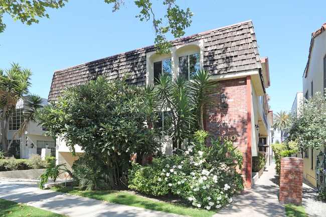 Building Photo - 430 S Maple Dr