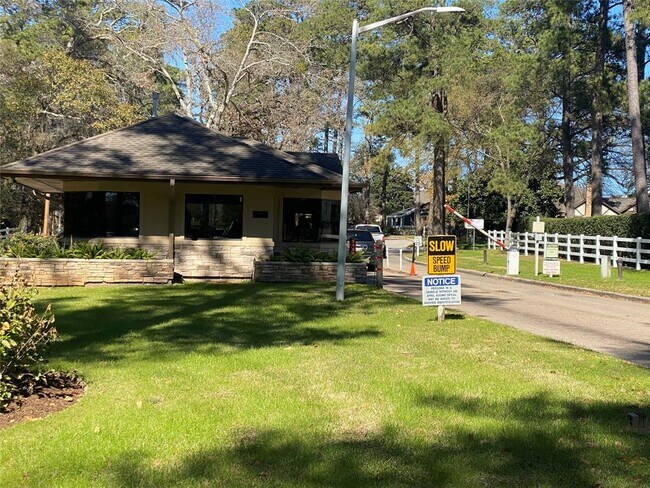 Building Photo - 155 Snug Harbor Dr