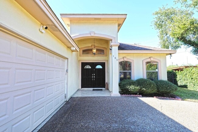 Building Photo - 103 Yellowstone Lake Dr