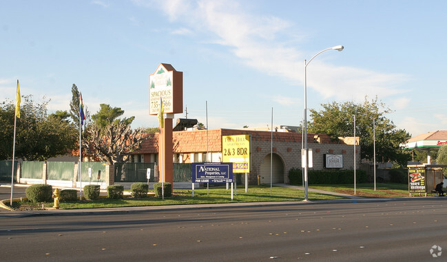 Building Photo - Tara Hills Apartments