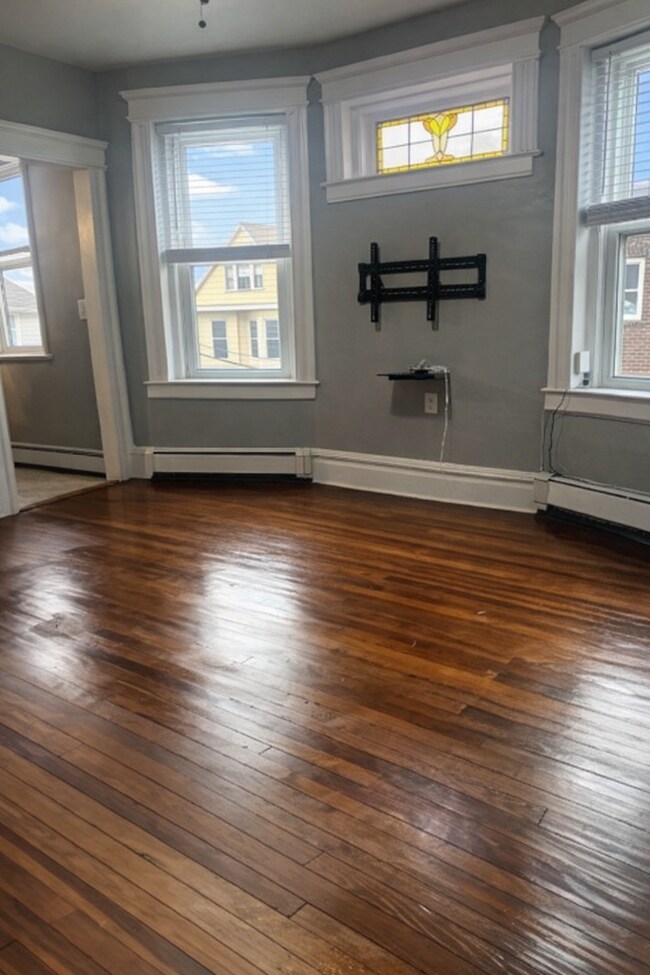 Sala de estar - 48 Dayton St