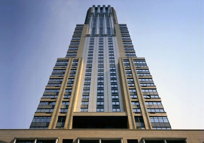 Building Photo - 425 5th Ave