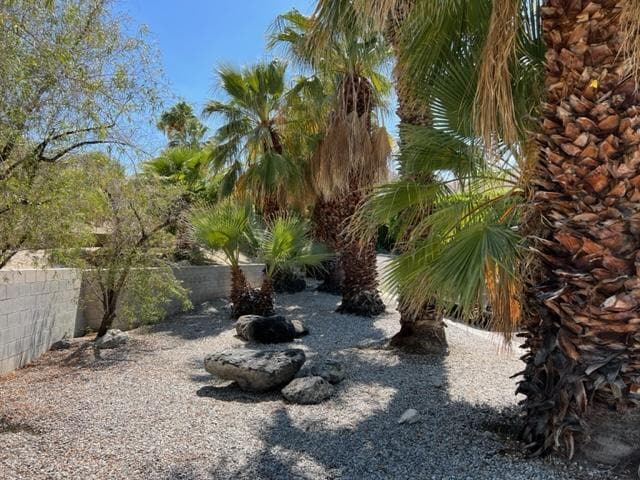 Foto del edificio - 37932 Mountain Shadow Ln