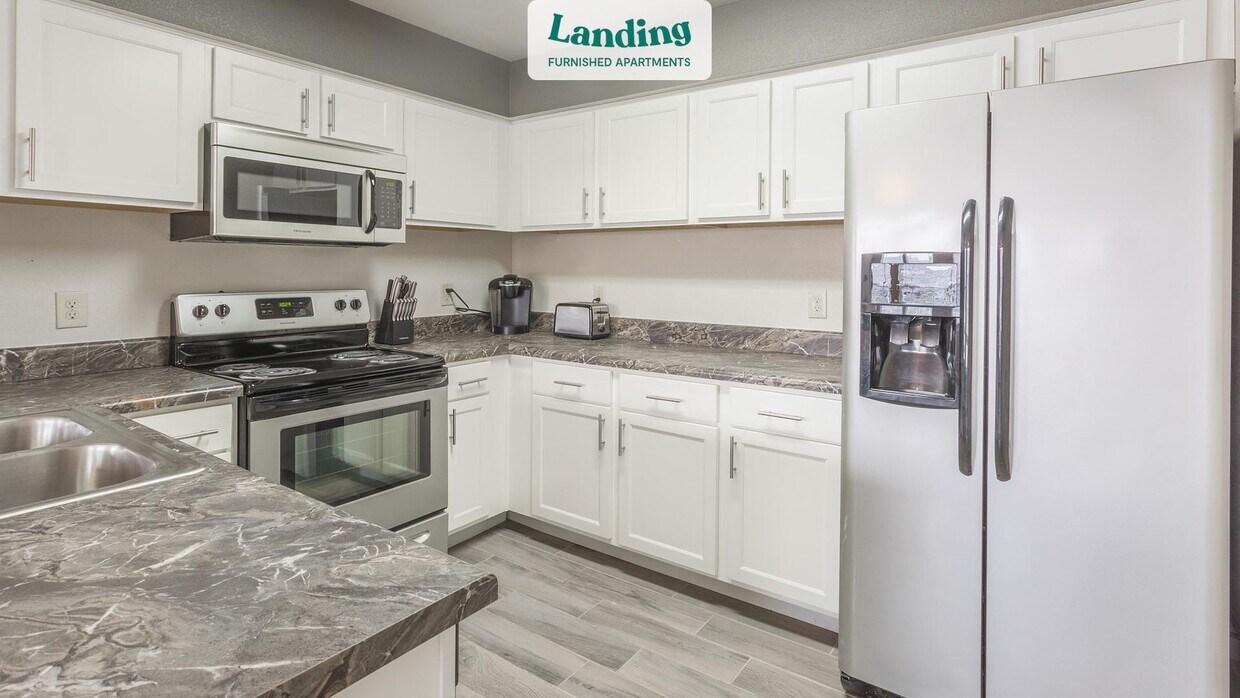 Foto principal - 23741 Pond Rd