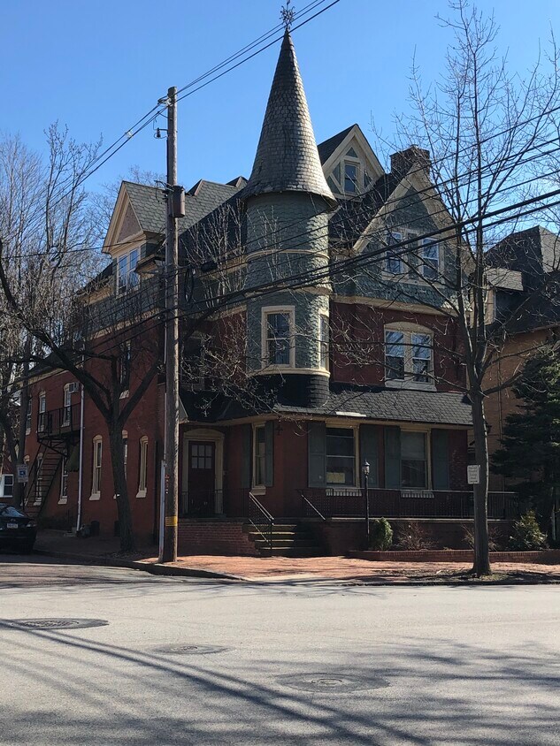 Primary Photo - 80 N Hanover St