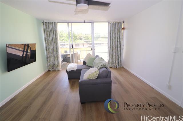 Building Photo - 95-2055-2055 Waikalani Pl