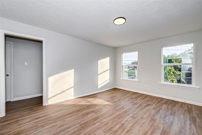 Building Photo - 6420 Conley St