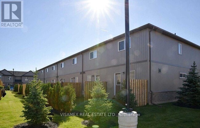 Building Photo - 7768 Ascot Cir
