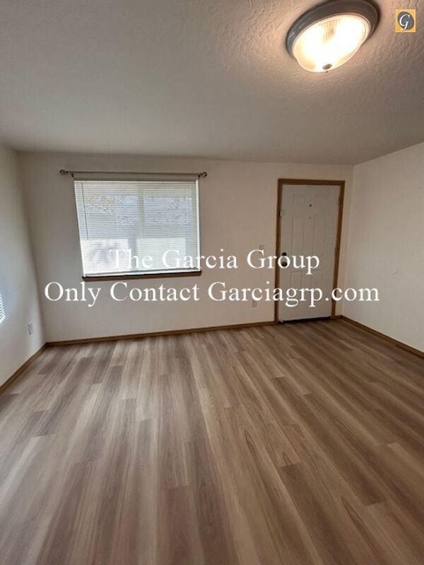Foto del edificio - 92 E Burnside St