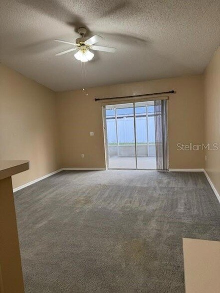 Foto del edificio - 11706 Nimbus Ln