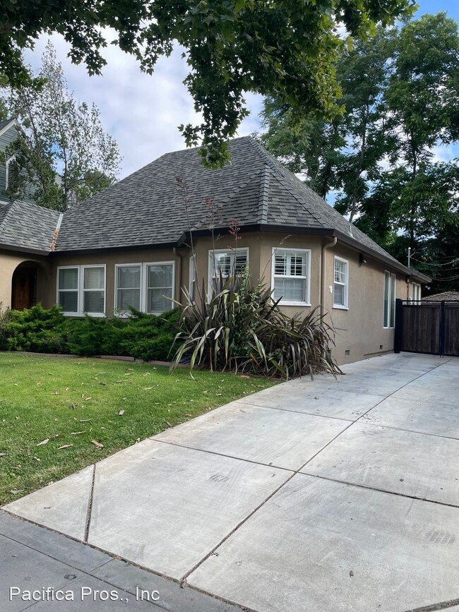 Building Photo - 3 br, 2 bath House - 4625 Henry Way