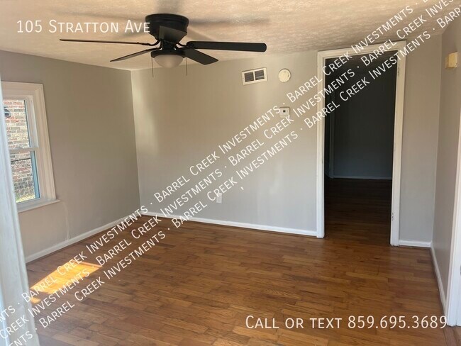 Building Photo - 2-Bed 1-Bath House + Dining Room