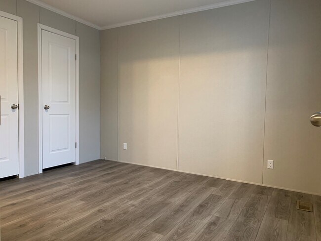 Foto del edificio - 134 Desander Dr