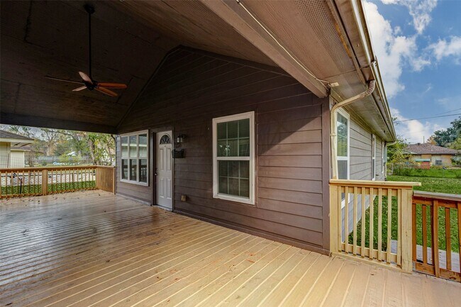 Foto del edificio - 7118 Karen St