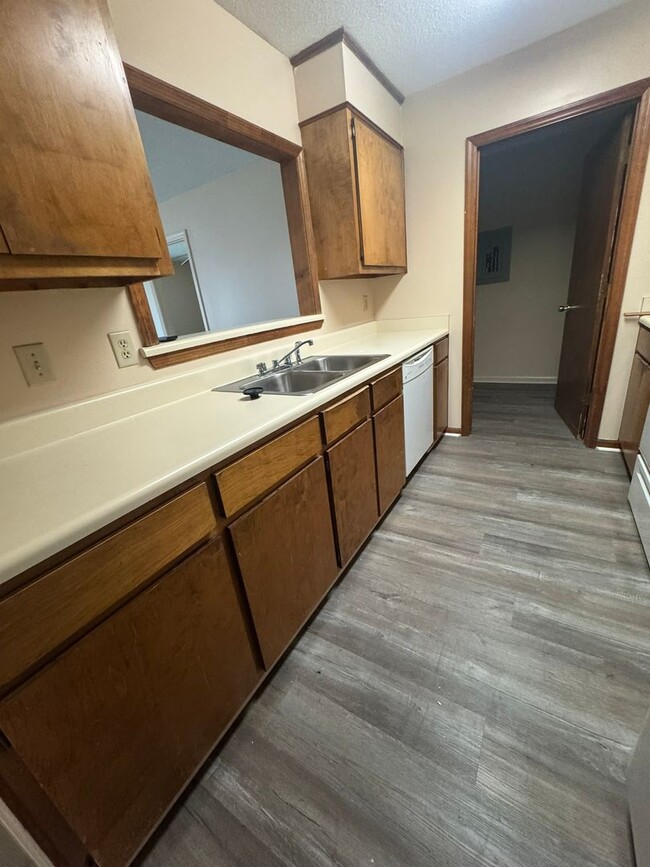 Foto del edificio - Remodeled Duplex on Belair Road