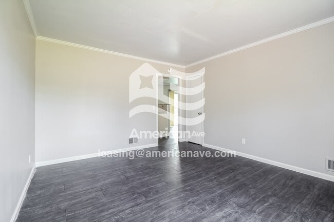 Foto del edificio - 9416 S Chelsea Rd