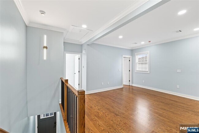 Foto del edificio - 8 Essex St