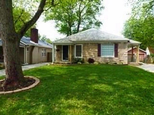 Building Photo - 5850 Primrose Ave