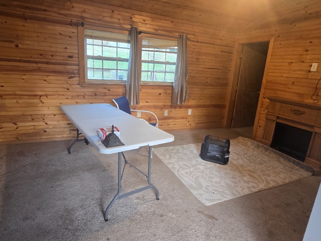 Photo - 1960 Saddleback Dr House