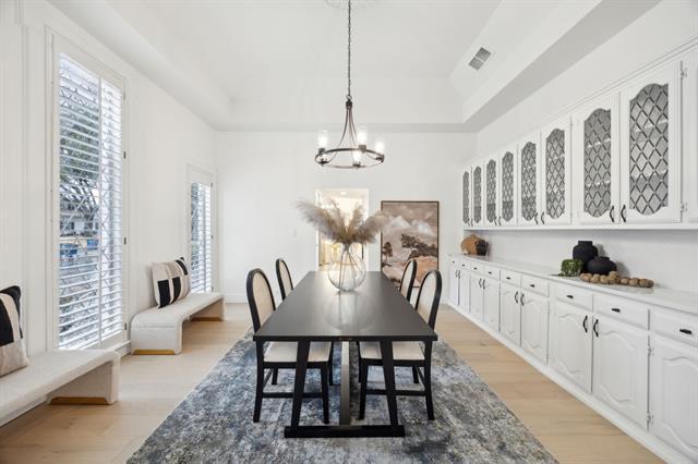 Foto del edificio - 6260 Emeraldwood Pl