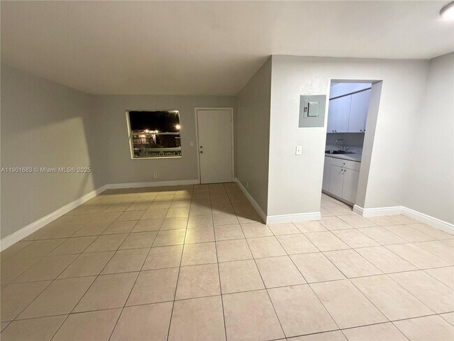 Foto del edificio - 2129 Davie Blvd