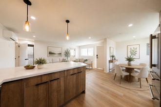 Building Photo - 5933 Comey Ave