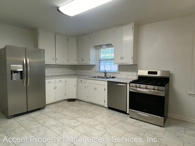 Foto del edificio - 3 br, 2 bath House - 2161 South Owasso Place