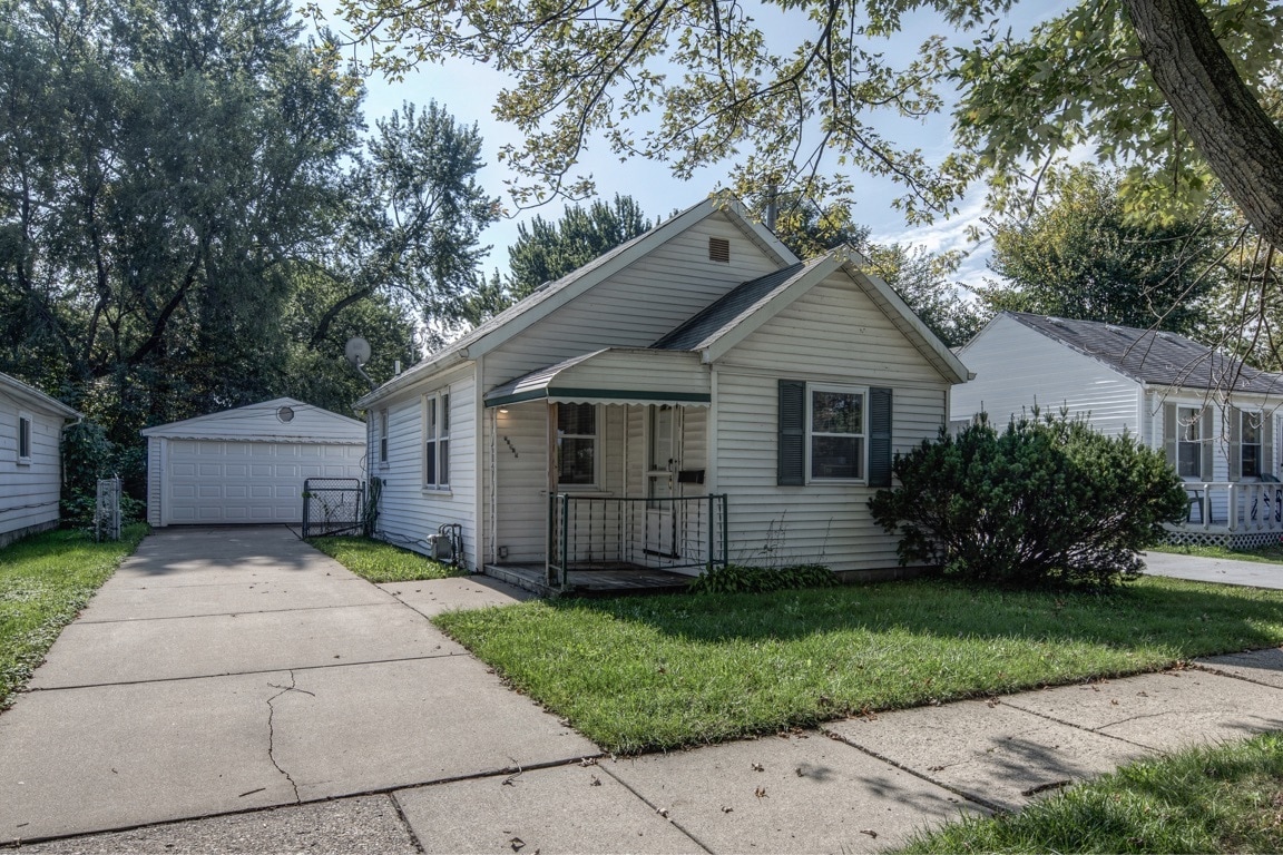 Primary Photo - 20340 E 8 Mile Rd