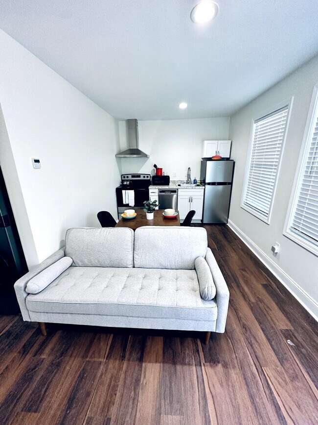 Foto del edificio - 86 Crest Ln