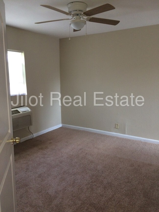 Foto del edificio - 574 Cooper St SW