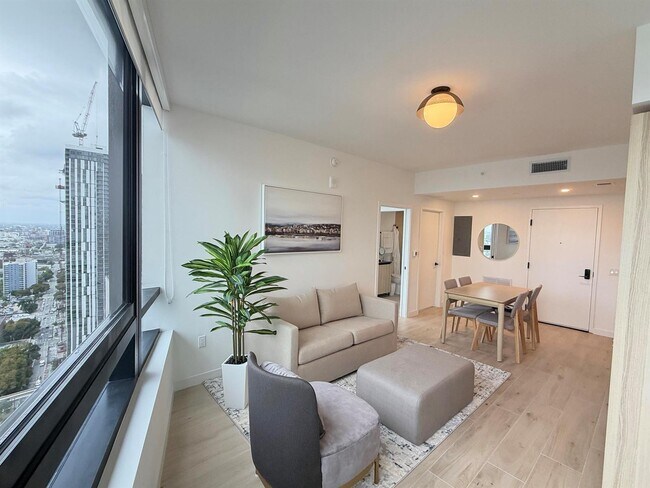 Foto del edificio - 225 N Miami Ave