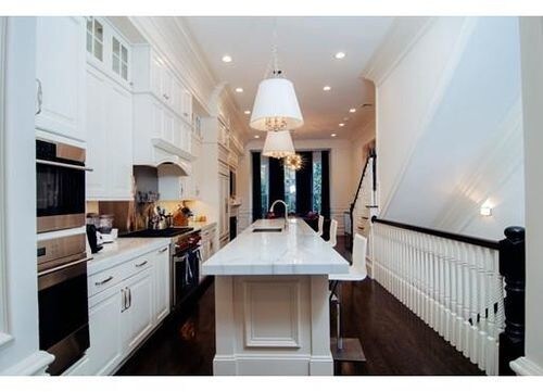 Building Photo - 5 Marlborough St