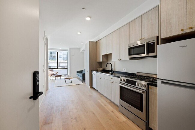 Foto del edificio - Rare opportunity to rent in a brand new bu...