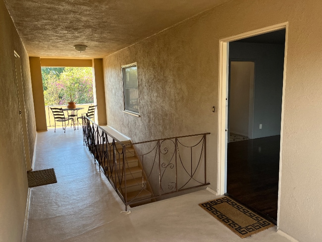 Building Photo - 13744 Burbank Blvd