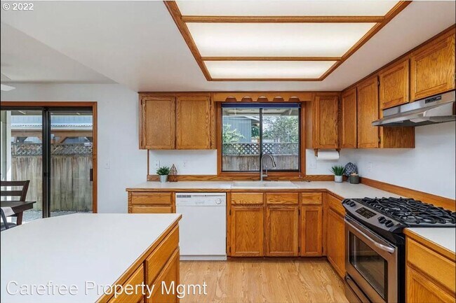 Building Photo - 3 br, 2 bath House - 8686 SW Hamlet Street